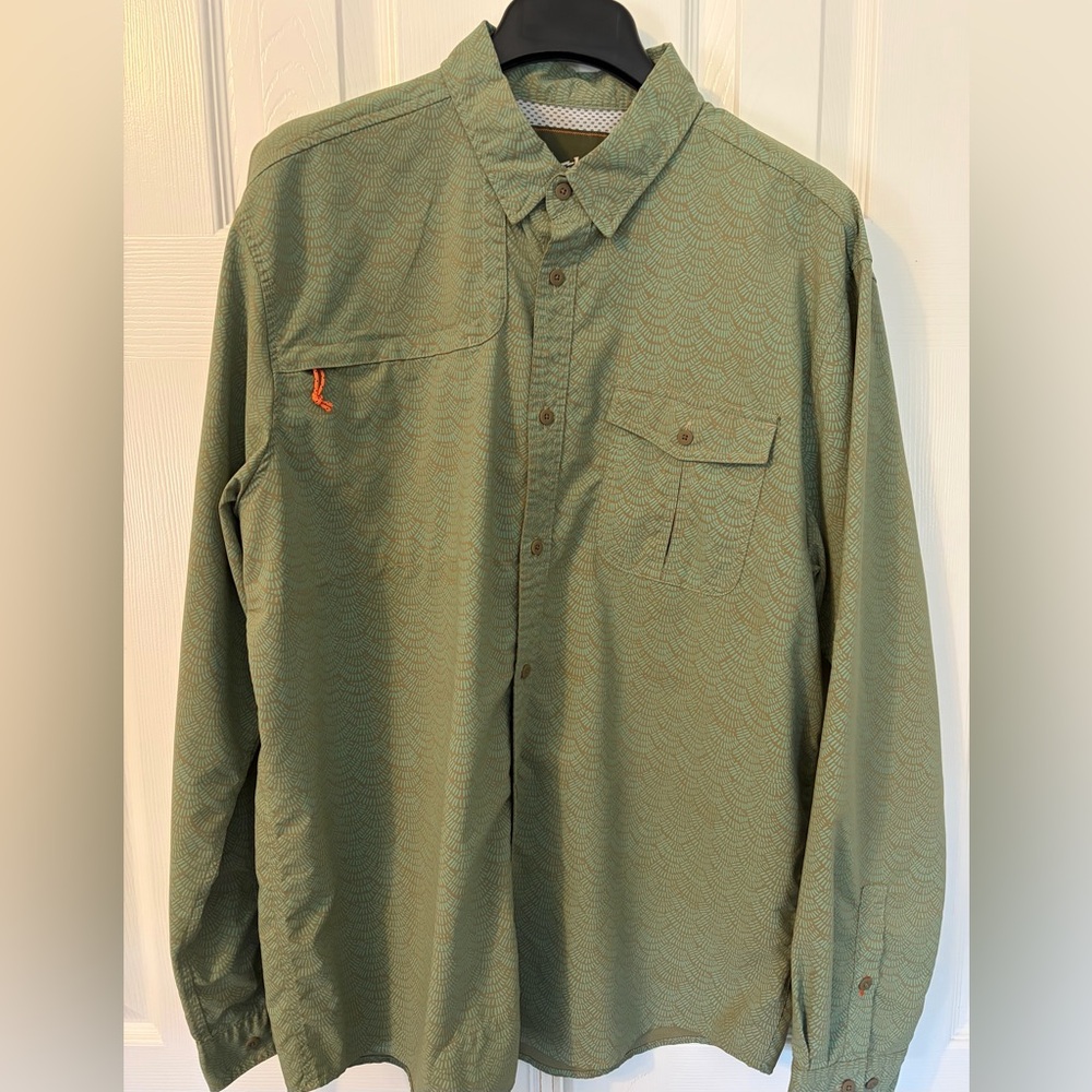 Howler Brothers Matagorda Olive Wave-Print Long Sleeve Button-Down